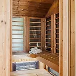莱文杜洛公寓酒店 *