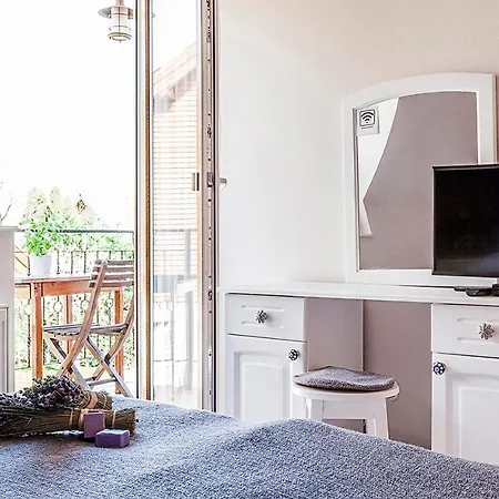 Levendula Apartament *