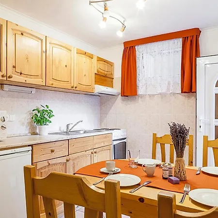 Apartament Levendula