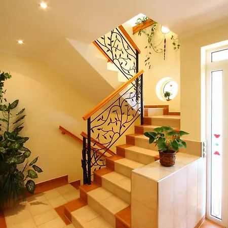 Levendula Apartament *